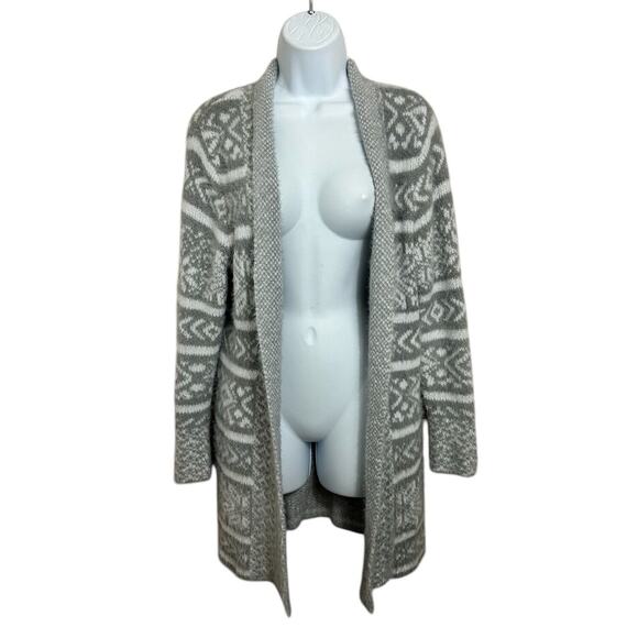 Westport Fuzzy Cardigan Sweater Sz Medium Gray White Fair Isle Long Fit Open - Picture 6 of 6